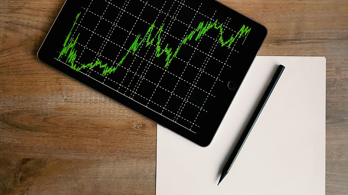 2檔超冷門ETF黑馬!網友點名他們默默大漲 小資族:分割後更好買、績效有感