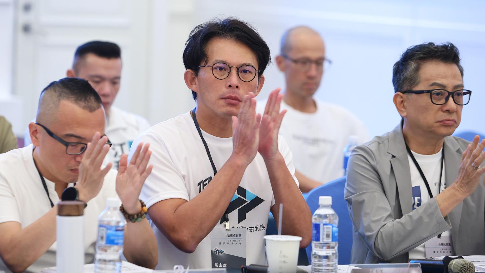 政院擬將不副署藍白「未來帳戶」?黃國昌:再專制也不該拿孩子搞政治鬥爭