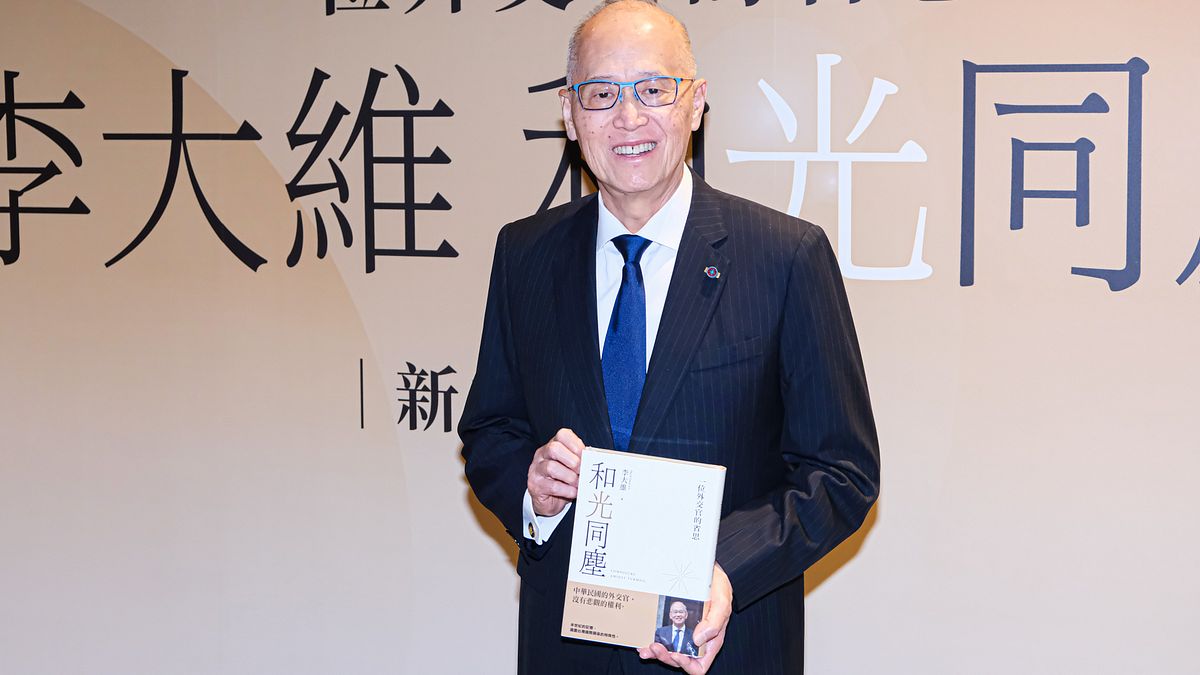 前外交部長李大維李大維在節目《下班瀚你聊》中表示,外交官職涯若因政黨輪替而停止,為國家損失。(資料照,劉偉宏攝) 前外交部長李大維李大維在節目《下班瀚你聊》中表示,外交官職涯若因政黨輪替而停止,為國家損失。(資料照,劉偉宏攝)