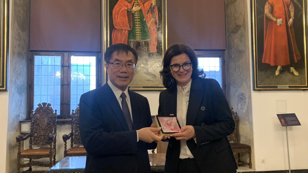 黃偉哲40小時旋風訪波蘭 拚經濟外交深化AI與智慧製造合作