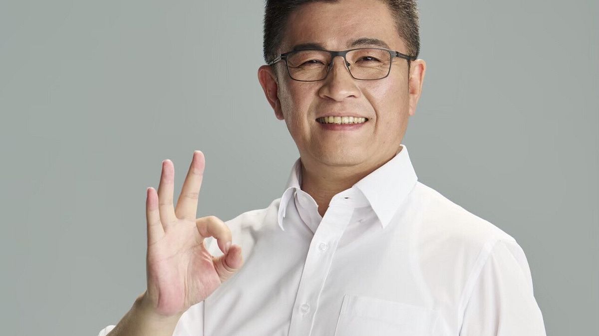 鄭宏輝強調,自製疫苗除了可以不用倚靠其他疫苗來源,未來也有機會銷售或捐贈給其他國家,成為國際上積極參與的一份子。(圖/行政院政務顧問鄭宏輝辦公室提供) 鄭宏輝強調,自製疫苗除了可以不用倚靠其他疫苗來源,未來也有機會銷售或捐贈給其他國家,成為國際上積極參與的一份子。(圖/行政院政務顧問鄭宏輝辦公室提供)