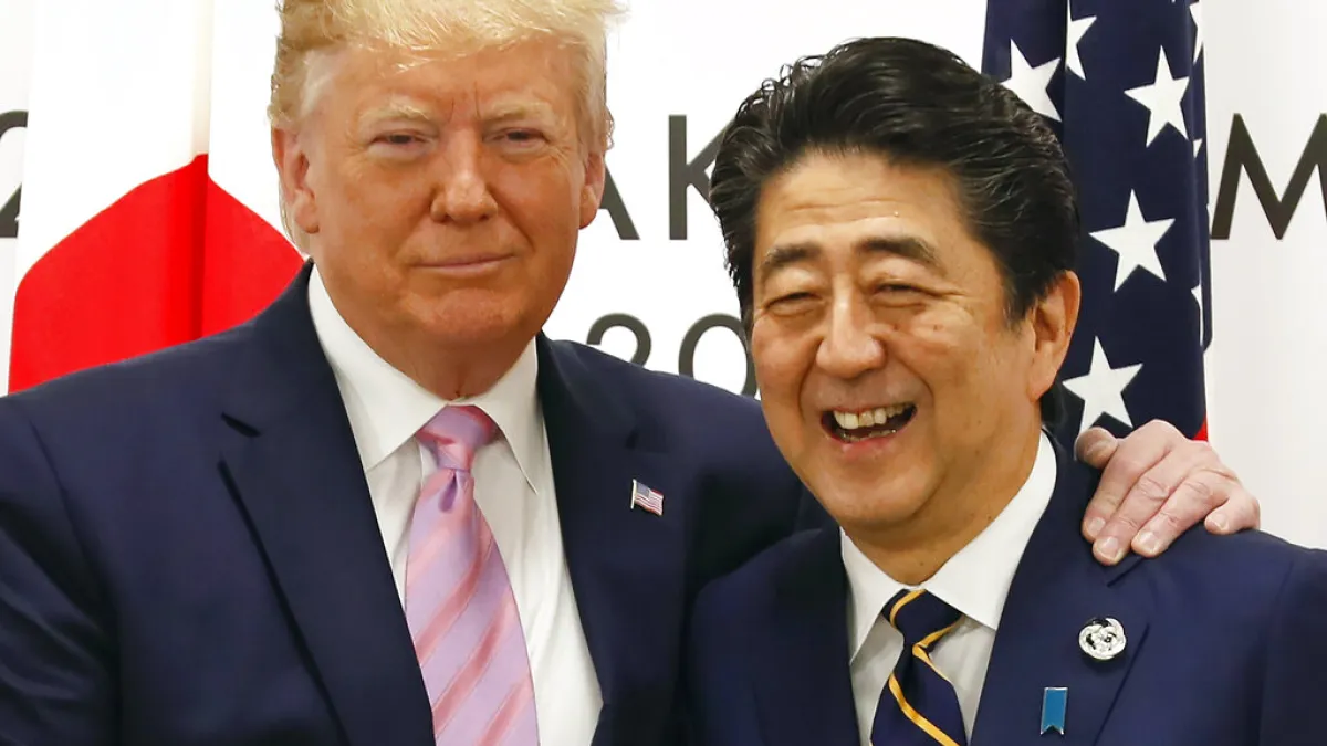 美國總統川普與日本首相安倍晉三。(美聯社)