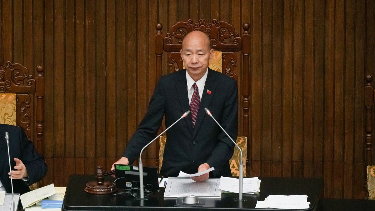 「你們將付出慘痛代價」?王定宇曝美威脅韓國瑜審軍購 徐巧芯:先管好你的感情問題