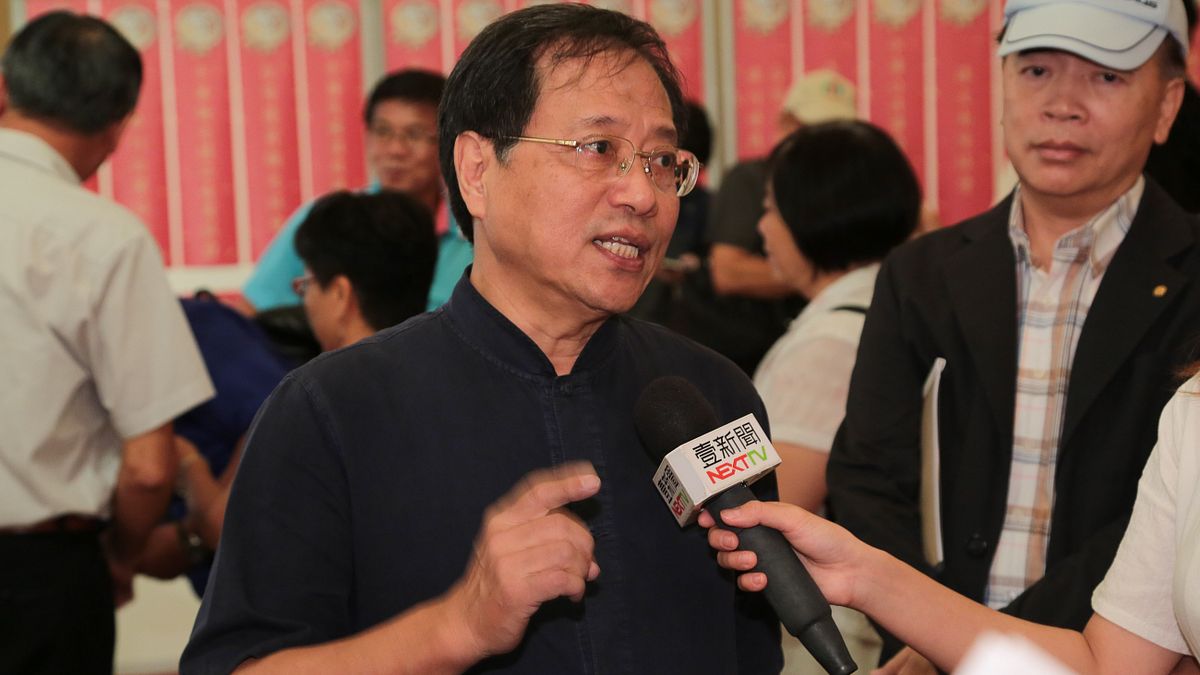 退撫基金破產,公教就領不到退休金?李來希批假議題:「雇主」本就該負責