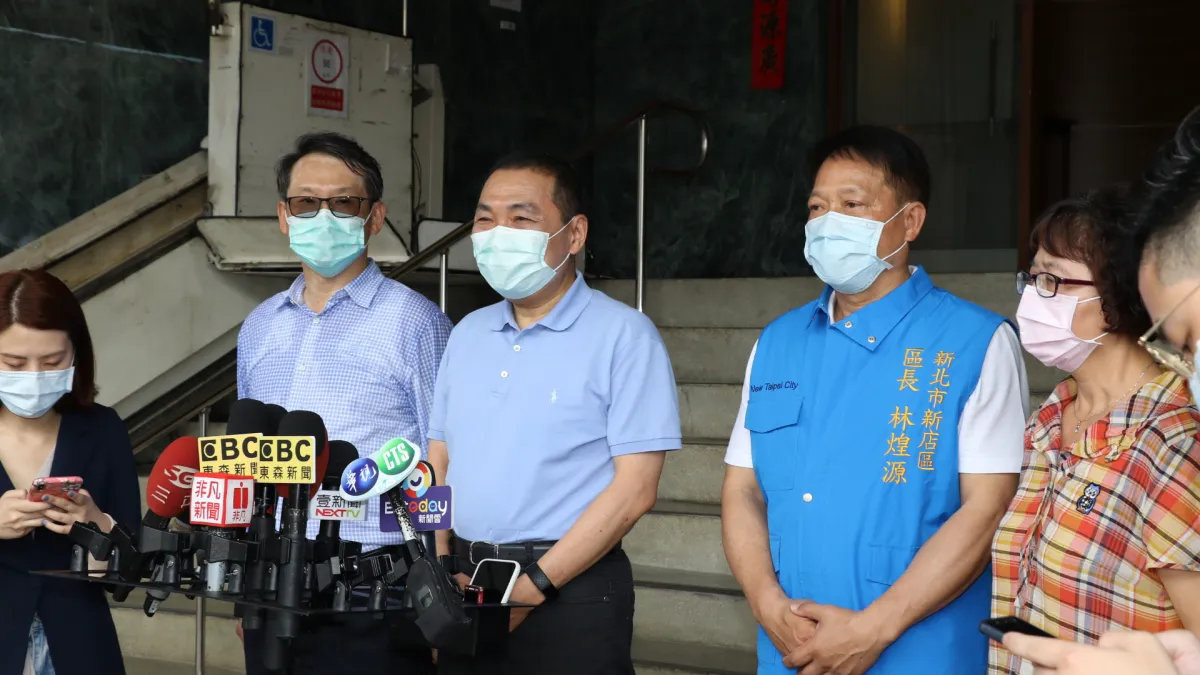 新北市長侯友宜表示,有關急難紓困新北從頭到尾都是奉中央的指示辦理。(圖/新北市社會局提供)