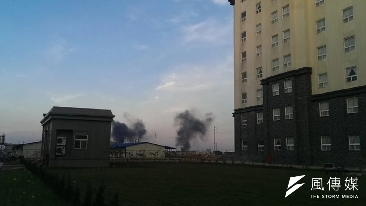 越南爆發排華暴動,台塑集團越南河靜鋼廠也受波及,廠內越南員工與中國員工爆發衝突。(取自513越南排華最新情況回報臉書)