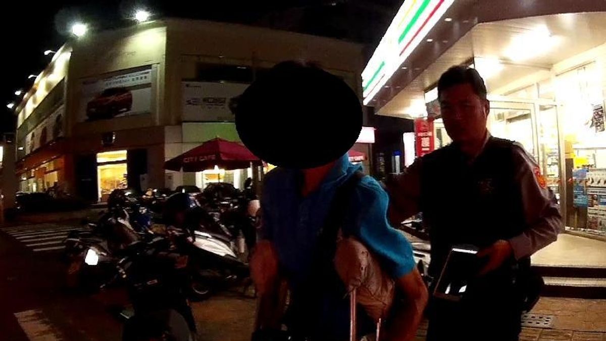 瘖啞人士迷途徘徊 警主動協助護送返家 瘖啞人士迷途徘徊 警主動協助護送返家