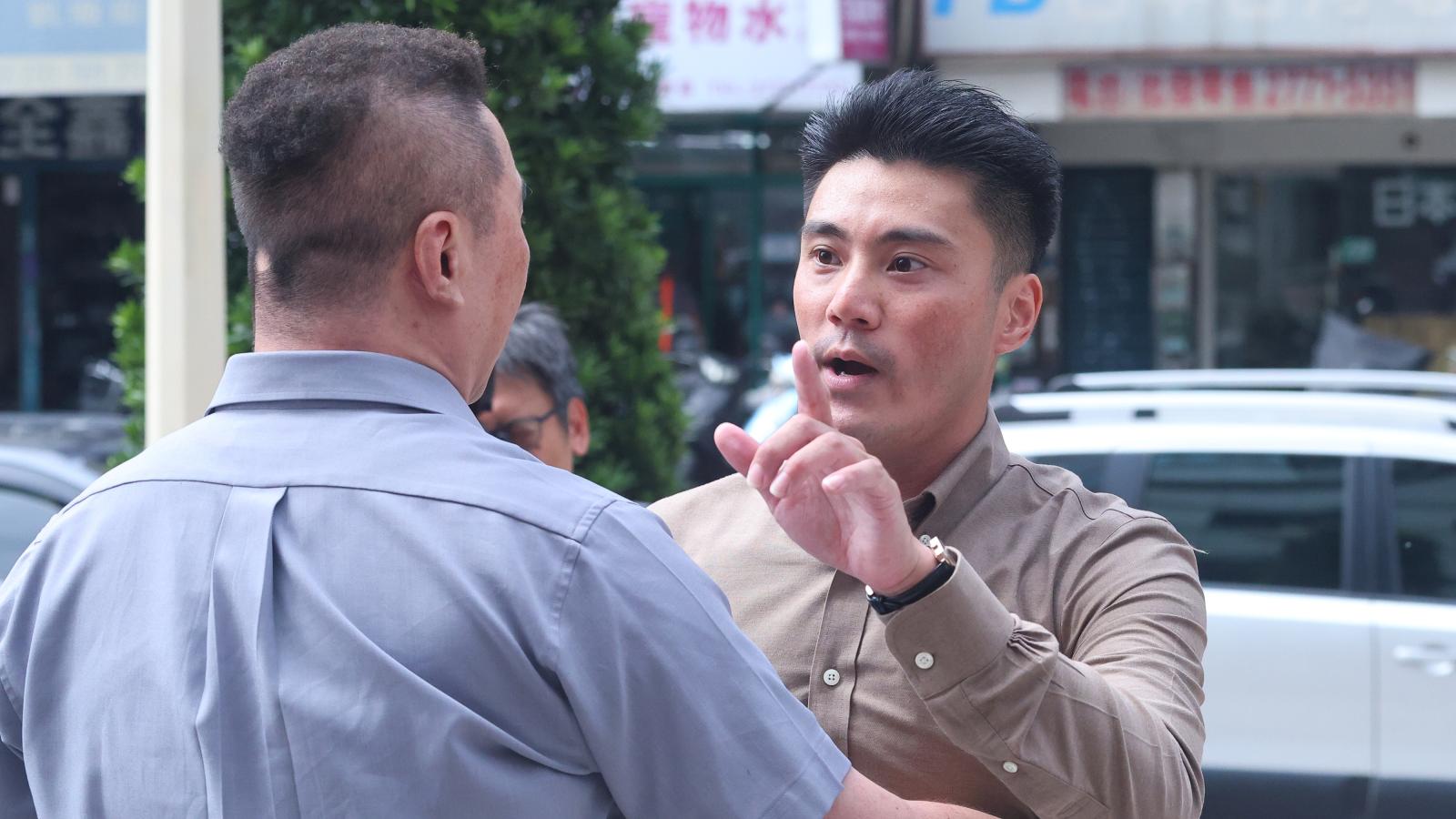 國民黨正式通過開除黨籍!丁瑀闖中央黨部被擋下:孫中山、兩蔣託夢要我來