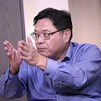 中經院地域発展研究センター主任の劉大年が風傳媒の番組『下班國際線』で、アメリカの対等関税が台湾に与える影響について議論する。(写真/柯承惠撮影) 中經院地域発展研究センター主任の劉大年が風傳媒の番組『下班國際線』で、アメリカの対等関税が台湾に与える影響について議論する。(写真/柯承惠撮影)