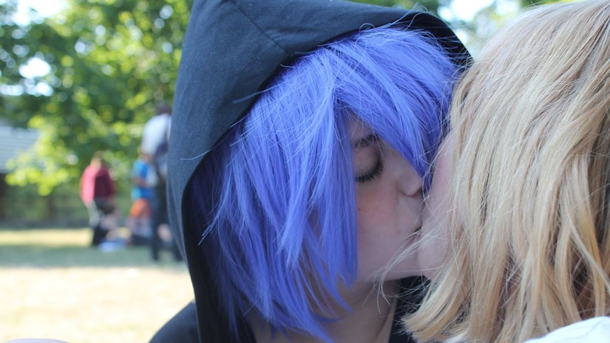 法國同性婚姻通過後,面對恐同者的惡意,LGBT族群依然還有很長的一段路要走…(圖/Nana-ne@pixabay) 法國同性婚姻通過後,面對恐同者的惡意,LGBT族群依然還有很長的一段路要走…(圖/Nana-ne@pixabay)