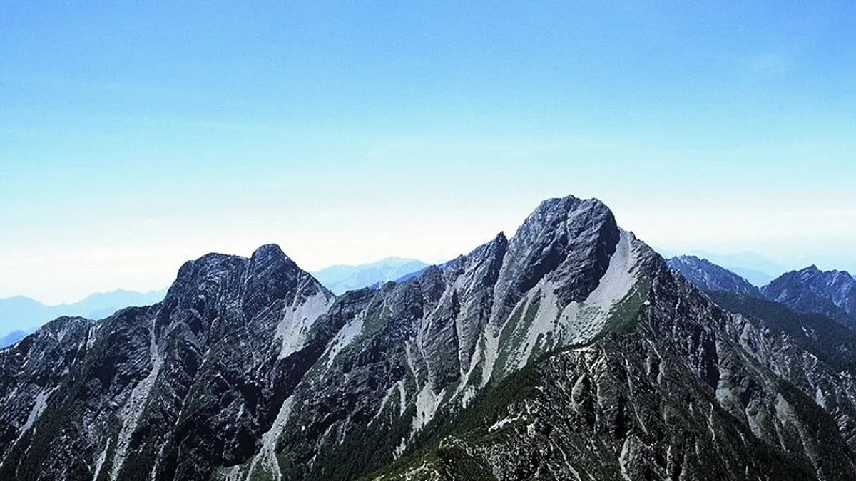 作者:這樣的修訂,才能讓國家未來真正認識這塊土地的一切,「身為台灣人,應知台灣事」!(圖/Kailing3@wikimedia commons) 作者:這樣的修訂,才能讓國家未來真正認識這塊土地的一切,「身為台灣人,應知台灣事」!(圖/Kailing3@wikimedia commons)