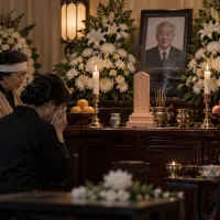 親人離世為什麼要「頭七」?課本沒說的民俗秘密曝光,專家曝:這是好好說再見的關鍵時刻。(示意圖/生成圖片) 親人離世為什麼要「頭七」?課本沒說的民俗秘密曝光,專家曝:這是好好說再見的關鍵時刻。(示意圖/生成圖片)