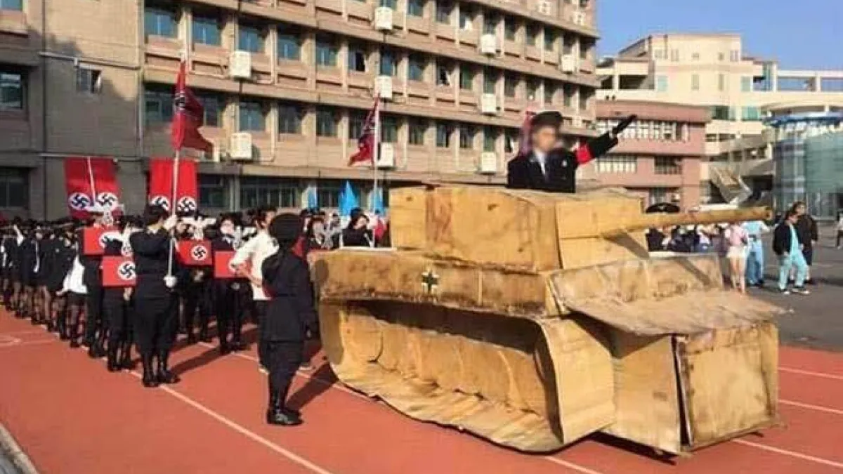 新竹市光復高中高舉納粹旗 (資料照,取自網路截圖)