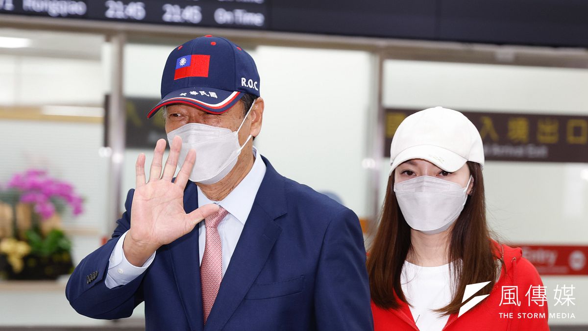 鴻海集團創辦人郭台銘要競選總統,去找親民黨合作,更快且容易。(資料照,顏麟宇攝) 鴻海集團創辦人郭台銘要競選總統,去找親民黨合作,更快且容易。(資料照,顏麟宇攝)