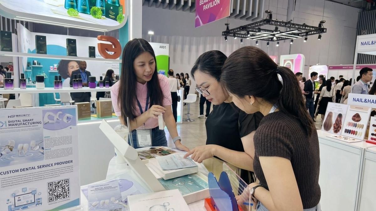 展會少見雙艙鮮活氫面膜越南亮相 水映美攜X-Skin搶進東南亞美容科技市場