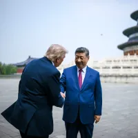 中共領導人習近平下週即將訪問美國與美國總統川普見面,舉行今年第二次川習會。外界好奇川普會不會對台灣議題做出更多讓步?前國安會秘書長蘇起分析,美國已經無心也無力保台(白宮官網) 中共領導人習近平下週即將訪問美國與美國總統川普見面,舉行今年第二次川習會。外界好奇川普會不會對台灣議題做出更多讓步?前國安會秘書長蘇起分析,美國已經無心也無力保台(白宮官網)