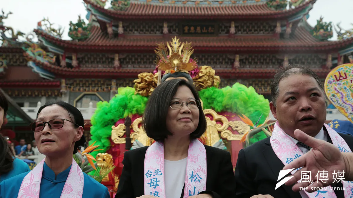 蔡英文不提兩岸政策論述,能順遂一路坐轎到2016嗎?(資料照/余志偉攝)