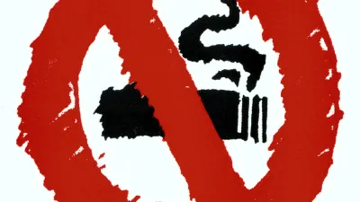 國民健康署表示近年青少年吸菸率下降顯著,校園二手菸暴露率亦改善, 但校園外二手菸暴露保護仍有不足 。(取自董氏基金會網站)