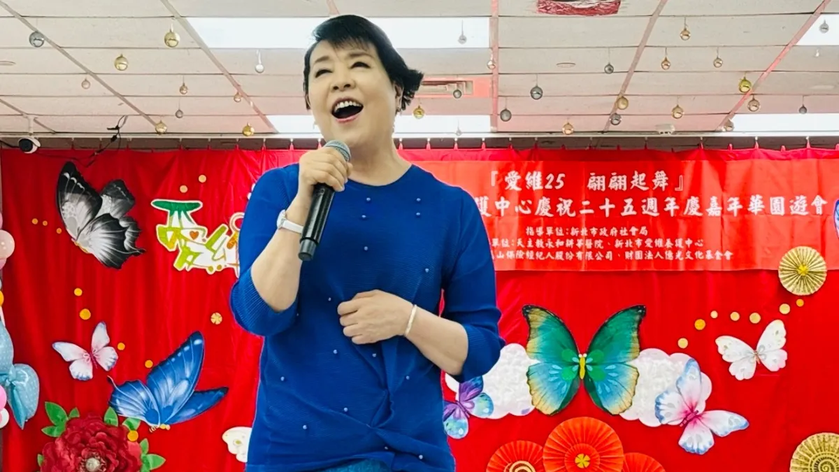無愛不成師─吳萬福教授 簡文秀將輕唱輓歌。(圖/億光文化基金會提供)