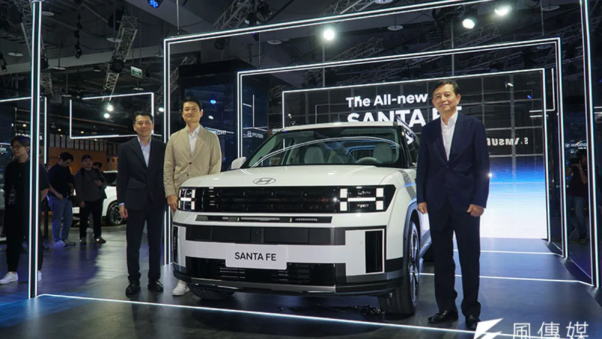 2025 Hyundai Santa Fe大改款172.9萬起正式發表:科技方盒造型、豪華空間再升級、218匹油電綜效馬力、今年配額200台已完售!
