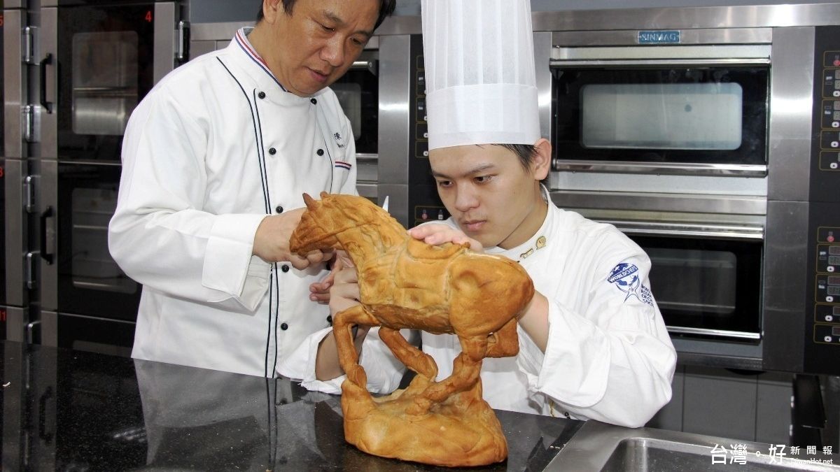 國際廚藝賽奪1銀2佳作 大葉大學餐管系廚藝獲肯定 國際廚藝賽奪1銀2佳作 大葉大學餐管系廚藝獲肯定