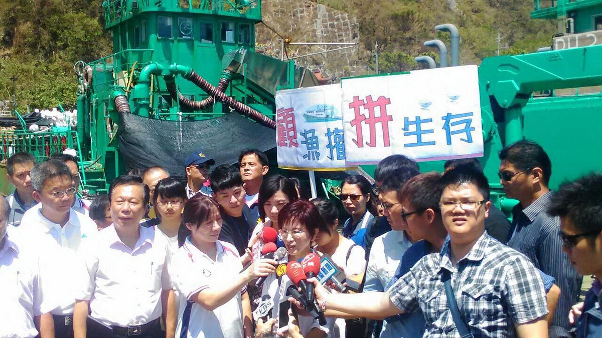 國民黨總統參選人洪秀柱搶攻東部選票,在宜蘭表示選總統這條路是上天給的,因此一定會走下去。(取自洪秀柱臉書) 國民黨總統參選人洪秀柱搶攻東部選票,在宜蘭表示選總統這條路是上天給的,因此一定會走下去。(取自洪秀柱臉書)