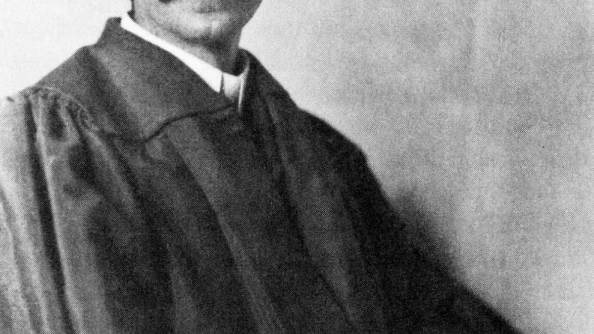 哥倫比亞大學教授約翰杜威(John Dewey)影響五四運動代表人物胡適深遠。(資料照,取自維基百科)。