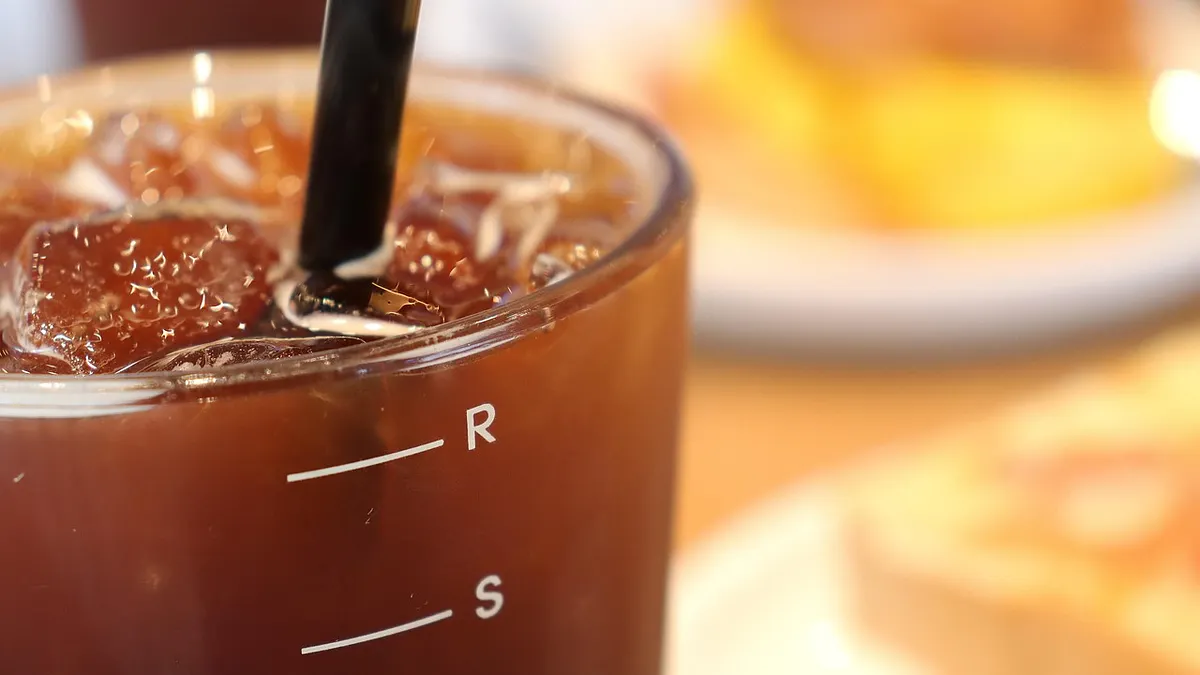 許多人在沖泡、保存或飲用冰咖啡時,其實不經意間會犯下一些NG行為,導致咖啡風味大打折扣。(示意圖/取自pixabay) 許多人在沖泡、保存或飲用冰咖啡時,其實不經意間會犯下一些NG行為,導致咖啡風味大打折扣。(示意圖/取自pixabay)