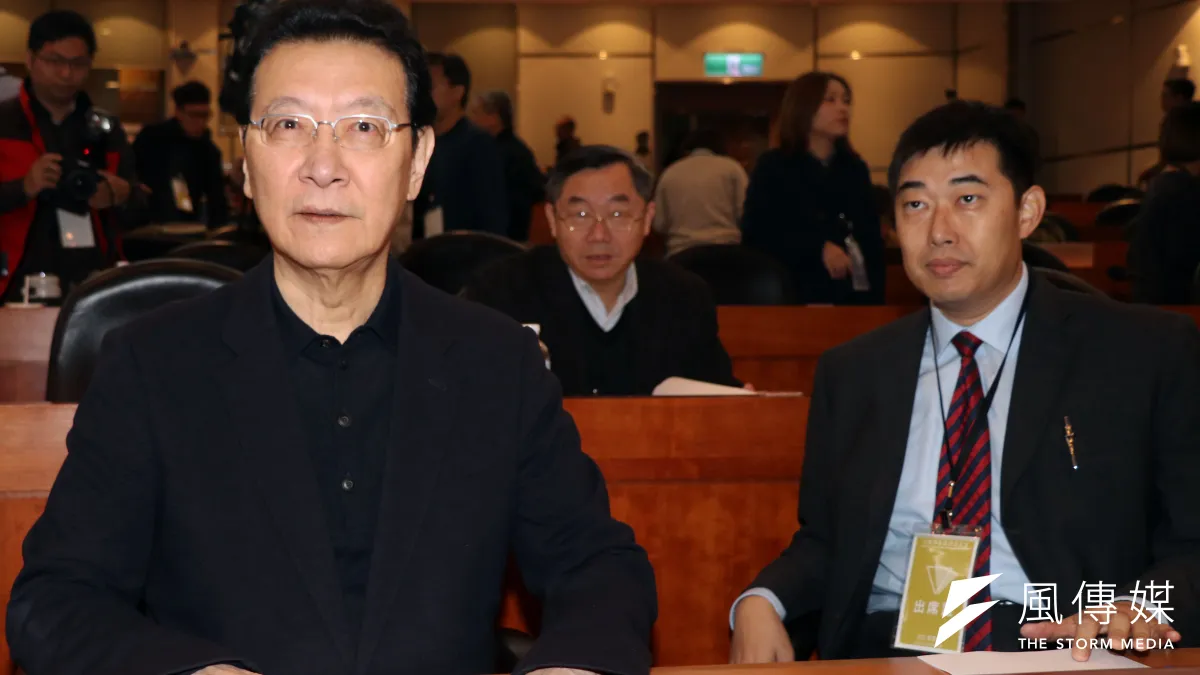 不當黨產處理委員會今天舉行中廣案與中影案預備聽證,董事長趙少康及律師葉慶元出席。(蘇仲泓攝)