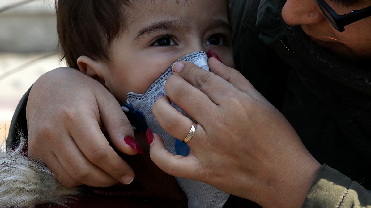 武漢肺炎(新冠肺炎)疫情在伊朗快速爆發,恐擴散至中東、中亞多國。(AP) 武漢肺炎(新冠肺炎)疫情在伊朗快速爆發,恐擴散至中東、中亞多國。(AP)