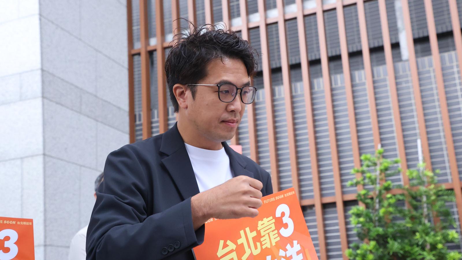 神巧合!沈伯洋抽中3號 阿扁1994年同號次、同年紀當選 網驚:復刻30年前劇本?