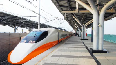 交通部在四月下旬進行高鐵新闢可行性路線研究報告審查。(圖/屏東縣城鄉處提供)