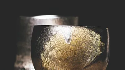 東京的特色「民藝」獨具美感,走訪老師傅的工坊,將能深入探索日本傳統文化之美。(圖/寫樂文化提供)