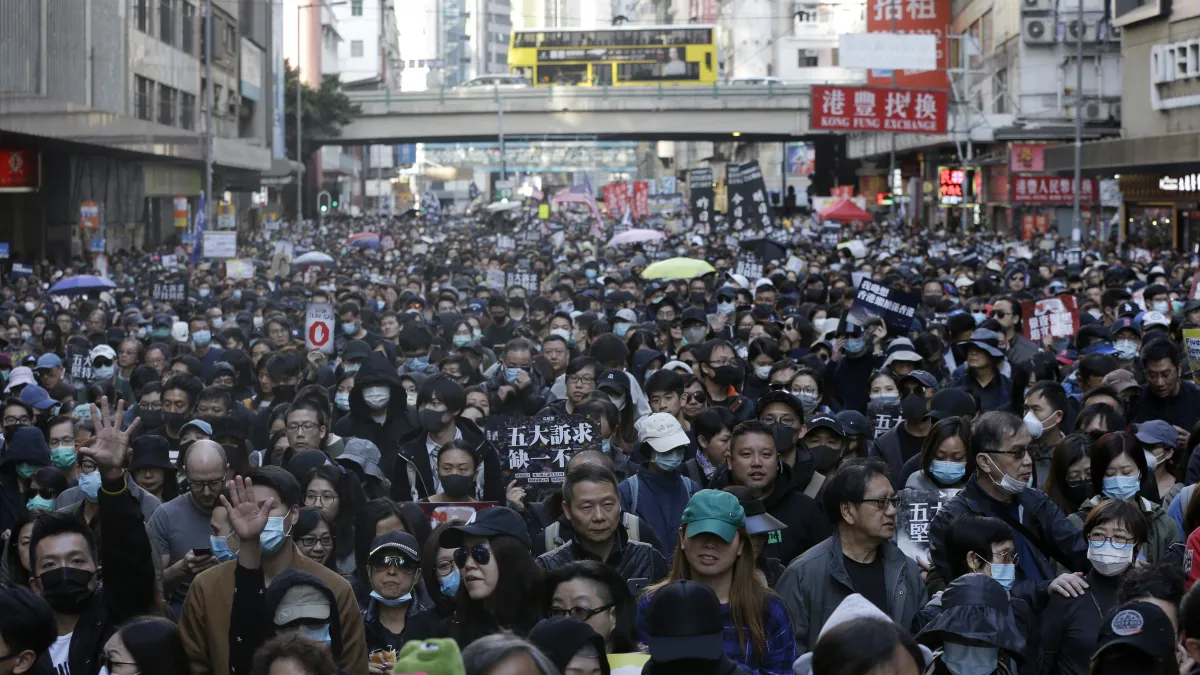 台灣的境管法讓香港「反送中」青年難以來台避難。(美聯社)