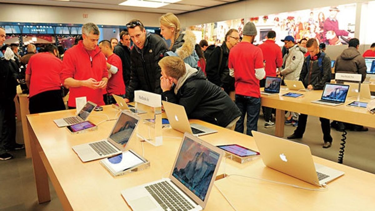 蘋果在全球19 地區設有直營店,想成為其中一員,得通過重重考驗,台灣門市徵才計畫才剛開始,就備受矚目。 (攝影者.程思迪) 蘋果在全球19 地區設有直營店,想成為其中一員,得通過重重考驗,台灣門市徵才計畫才剛開始,就備受矚目。 (攝影者.程思迪)