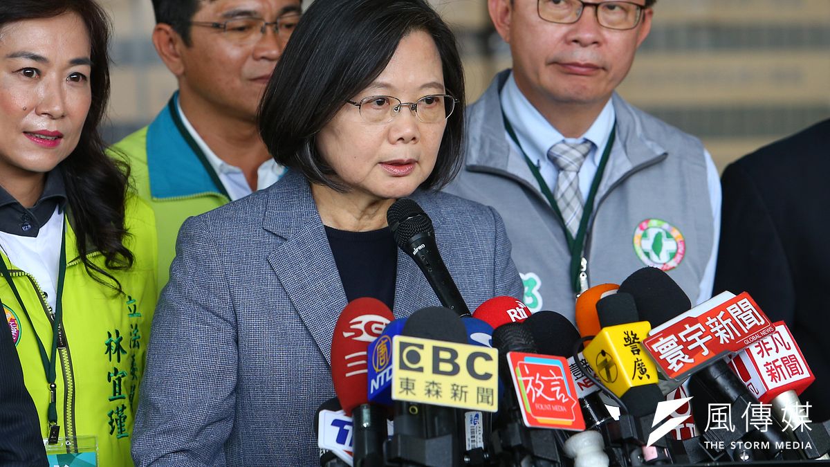 總統蔡英文(見圖)肯定不織布製造商在台灣擴張能量同時,也能夠幫助國家的典範。(資料照,顏麟宇攝) 總統蔡英文(見圖)肯定不織布製造商在台灣擴張能量同時,也能夠幫助國家的典範。(資料照,顏麟宇攝)