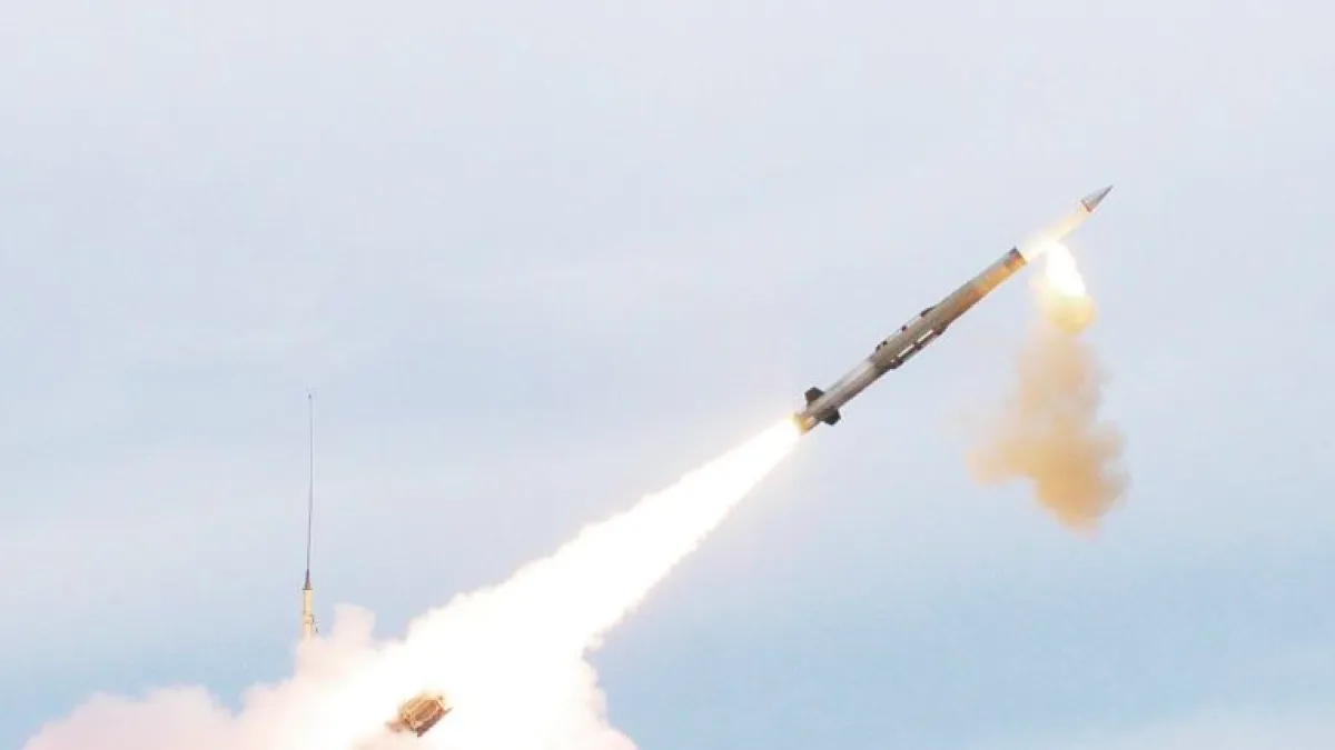 空軍防空部隊目前以美製愛國者及國造天弓系列防空飛彈作為高空層或遠距離攔截首選。圖為愛三增程型飛彈(PAC-3 MSE)。(資料照,取自洛克希德馬丁官網)