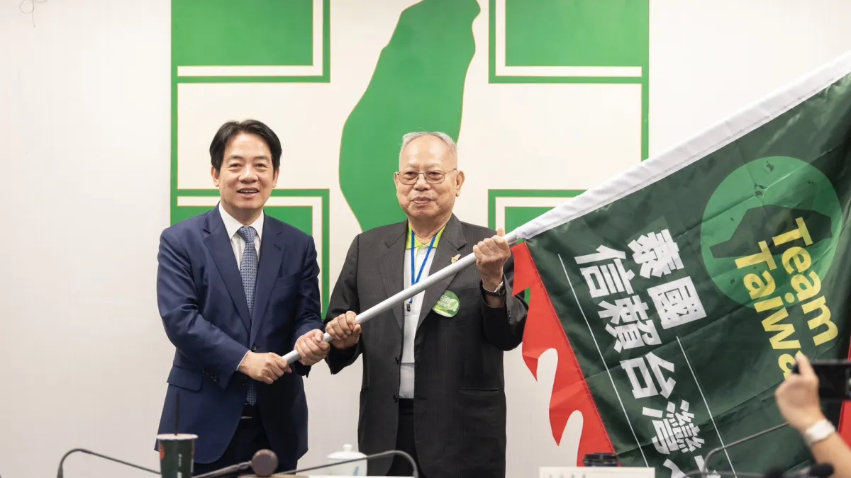 民進黨總統參選人賴清德(左)14日出席「泰國信賴台灣之友會」籌備會。(民進黨提供)