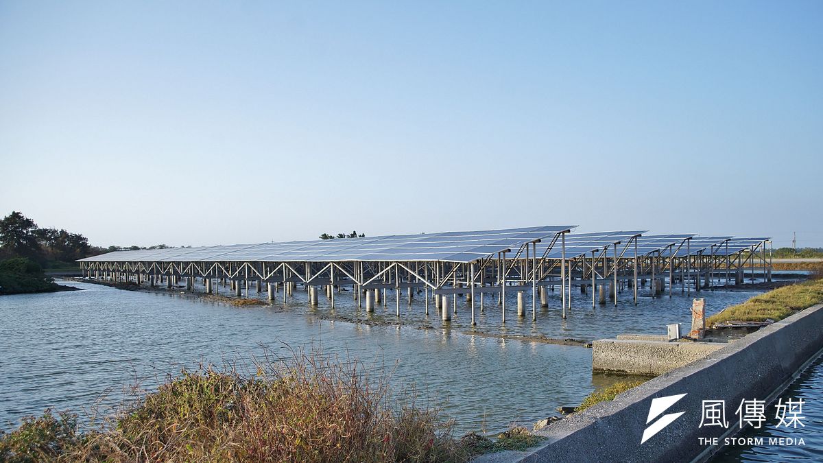 太陽能等綠能建設,逐漸改變地方的政治生態。(資料照,盧逸峰攝) 太陽能等綠能建設,逐漸改變地方的政治生態。(資料照,盧逸峰攝)