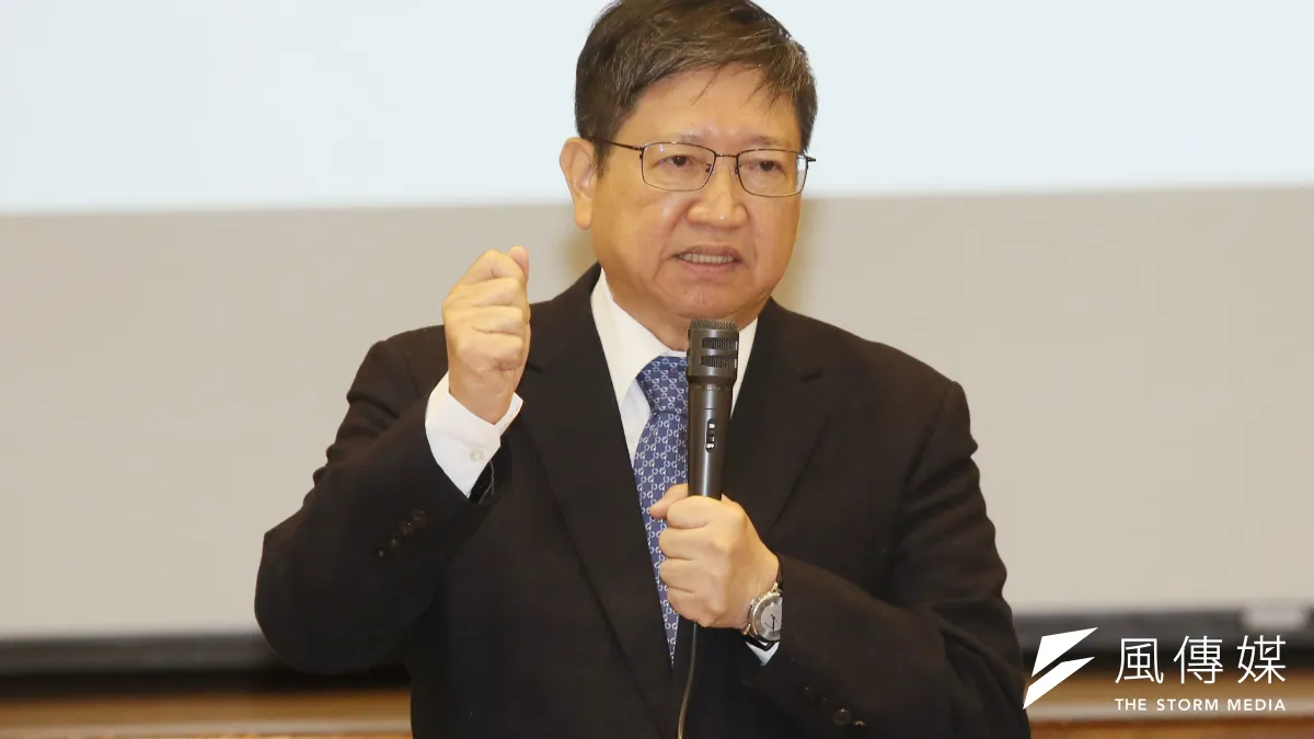 新竹縣長楊文科(見圖)表示,新竹市長林智堅參不參選大新竹市長是個人考量。(柯承惠攝)