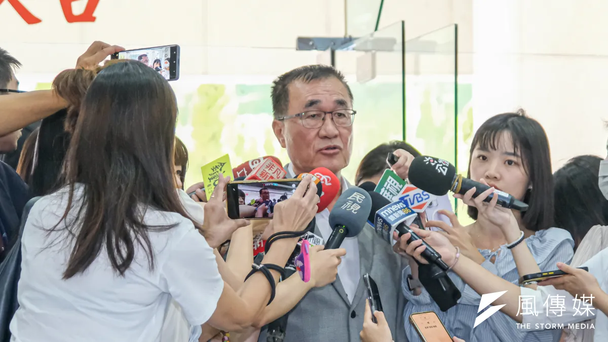 副市長李四川今(14)日重申市府的底線,並畫出了明確的最終期限為10月24日,表明若新壽不配合,市府將直接啟動「備案」給輝達。(劉偉宏攝)