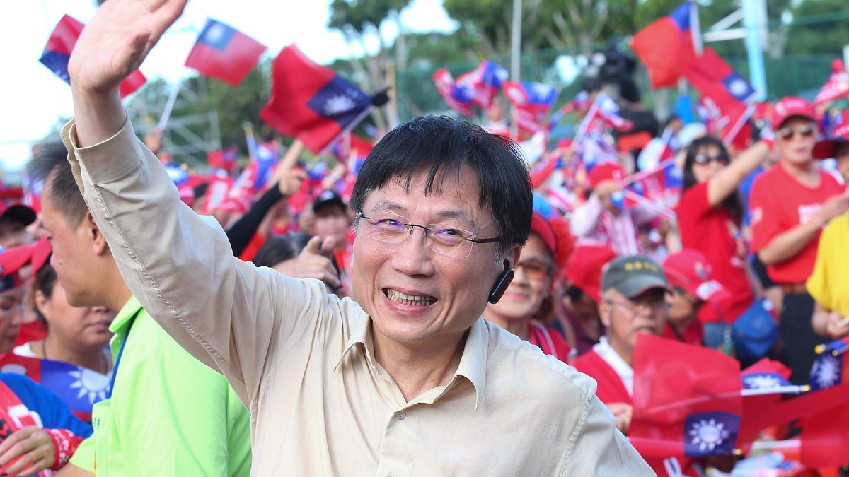 被盯上?繼蘇一峰後也遭臉書警告「停權」 詹江村嘆:我只不過喜歡評論執政黨