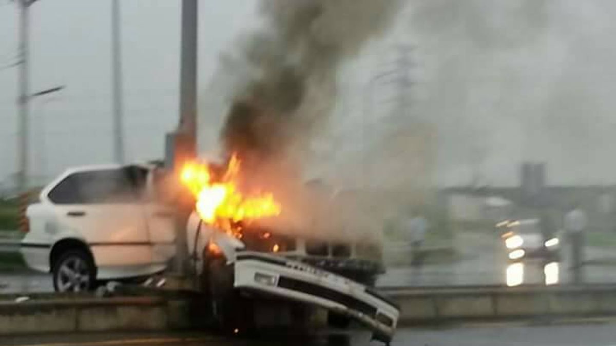 台一線斗南段火燒車事故 駕駛經拖出搶救仍不治身亡 台一線斗南段火燒車事故 駕駛經拖出搶救仍不治身亡