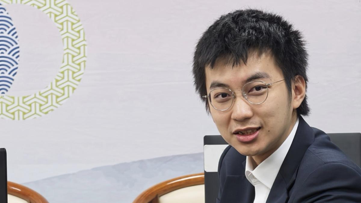 圍棋》第7屆名人賽決賽落幕!許皓鋐4:0戰勝王元均,第四度奪得名人