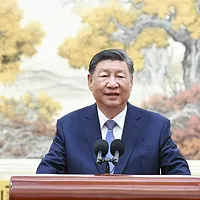 8月20日、中国共産党と国家の指導者である習近平国家主席、趙楽際全国人民代表大会常務委員長、王滬寧全国政治協商会議主席、蔡奇中央書記処書記、李希中央紀律検査委員会書記、韓正国務院副総理らが、北京の人民大会堂でパリ五輪中国代表団全メンバーと面会し、習近平主席が重要講話を行った。(新華社) 8月20日、中国共産党と国家の指導者である習近平国家主席、趙楽際全国人民代表大会常務委員長、王滬寧全国政治協商会議主席、蔡奇中央書記処書記、李希中央紀律検査委員会書記、韓正国務院副総理らが、北京の人民大会堂でパリ五輪中国代表団全メンバーと面会し、習近平主席が重要講話を行った。(新華社)