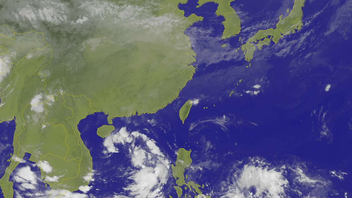 東北風影響台灣北部及東北部降雨至13日上午,下半天到周六雨勢漸緩,而可能成形的第21號颱風莎莉佳,最快將在16日影響台灣天氣。(取自氣象局網站)