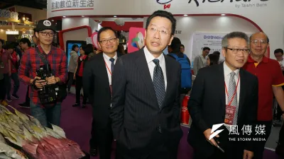金融監督管理委員會主委顧立雄昨天才剛重罰中信金,但今天頒發理想品牌第一名給中信金旗下中國信託銀行。(資料照,盧逸峰攝)