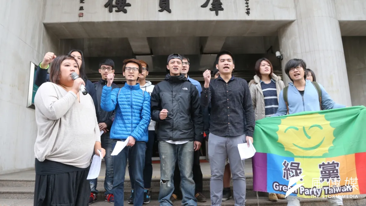 原民團體反對原民條例沒有將土地與自然資源納入。(吳逸驊攝)