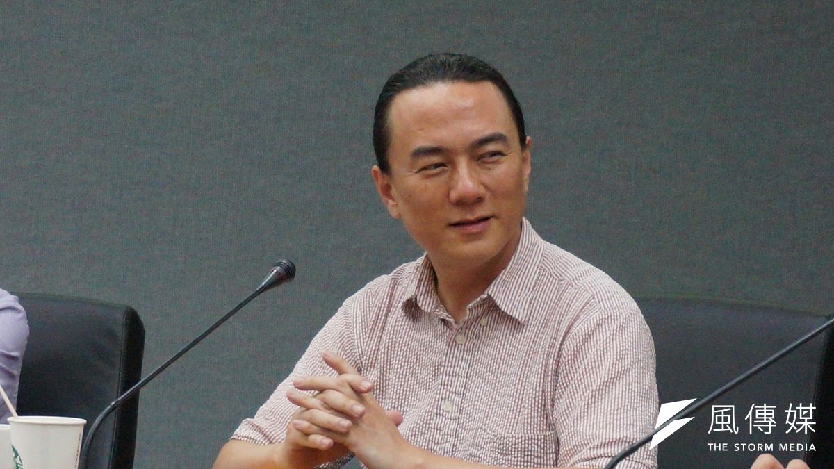 和沛科技執行長翟本喬,參加「虛擬世界法規調適會議」,會後於臉書發文批Uber。(資料照,王彥喬攝) 和沛科技執行長翟本喬,參加「虛擬世界法規調適會議」,會後於臉書發文批Uber。(資料照,王彥喬攝)