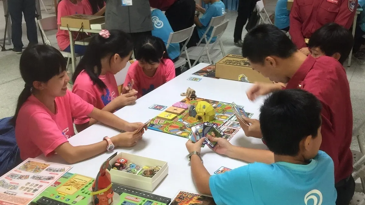 全國首款防災桌遊 枯燥消防知識轉化遊戲元素